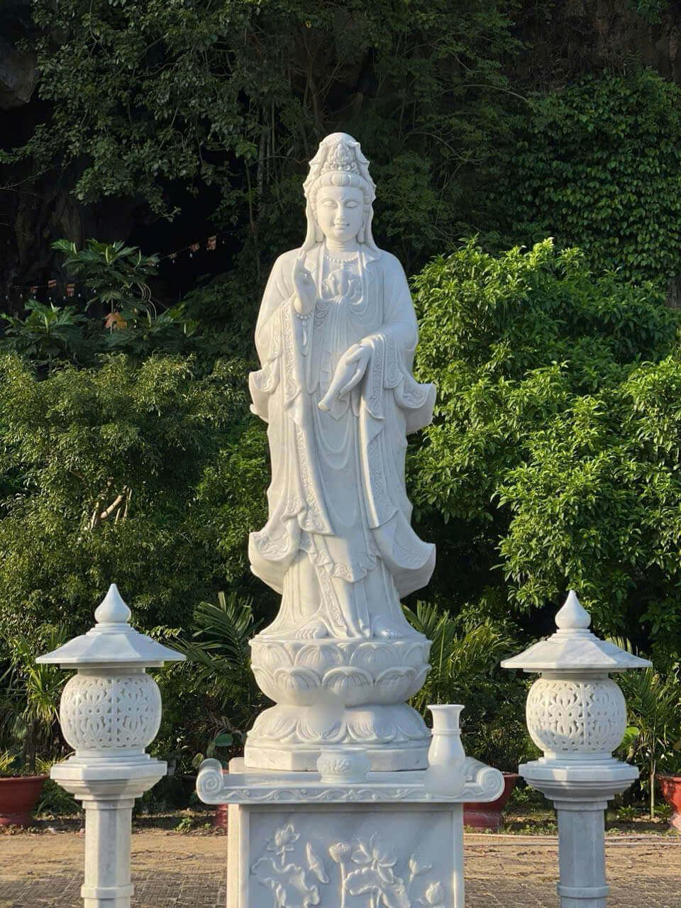 Tượng Phật Bà Quan Âm